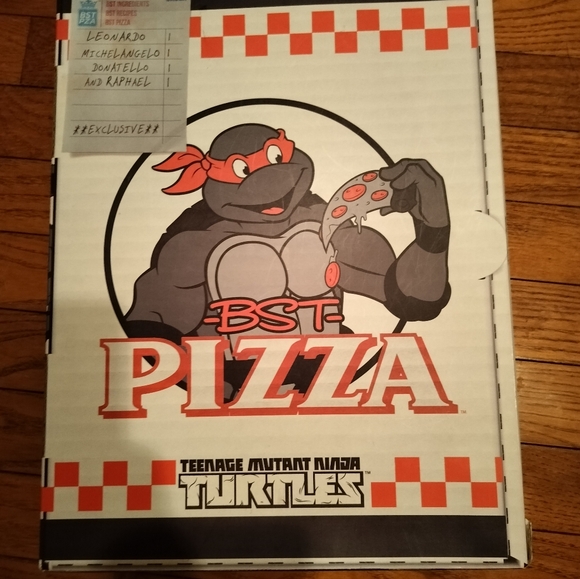 TMNT Pizza Box Black & White Battle Damage BST AXN Figures 4-Pack Exclusive - Picture 2 of 4